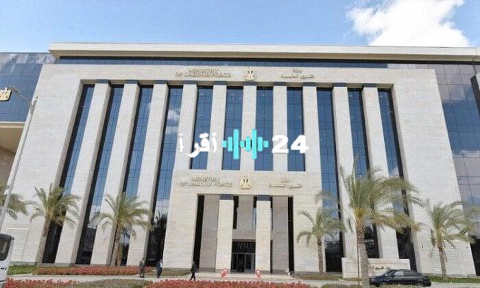 «وظائف واعدة» وزارة العمل الأردنية تطرح فرص عمل بمصنع محلي ورواتب تصل إلى 550 دينارًا