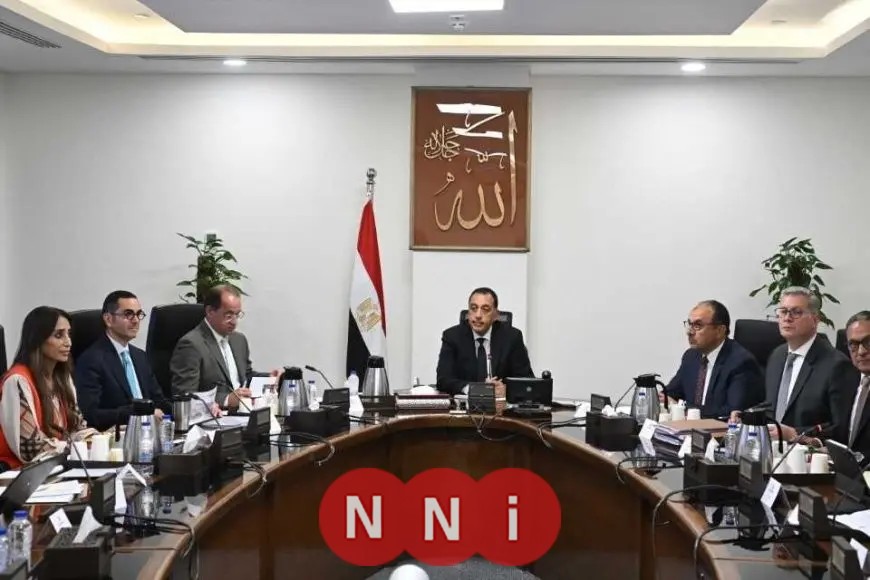 «متابعة حثيثة» رئيس الوزراء يراقب عن كثب تقدم برنامج الطروحات الحكومية