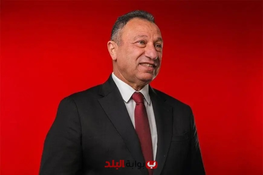 «لقاء القمم!»: محمد كامل يشعل السوشيال ميديا بصورة تجمع الخطيب ورئيس برشلونة تثير الجدل