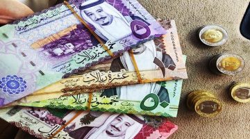 «فرصة ذهبية» قروض ميسرة تبدأ من 5 آلاف ريال بدون تحويل راتب أو كفيل.. تسهيلات استثنائية للسيدات والرجال