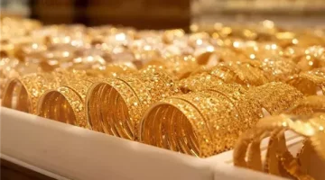 «تذبذب الأسعار يهز الأسواق» تراجع سعر جرام الذهب في تعاملات مساء اليوم الجمعة 1 أغسطس 2025
