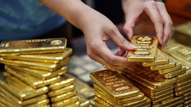 «ثبات في وجه التقلبات» الذهب يحافظ على تماسكه رغم الاضطرابات السياسية في واشنطن