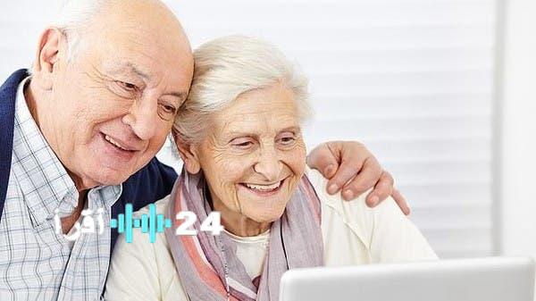 «نافذة على المستقبل» استخدام الأجهزة الذكية يحافظ على شباب العقول
