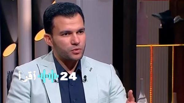أستاذ فقه بالأزهر يحسم جدل حكم الاهتمام بطلب المساعدة