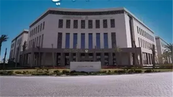 «استعدادات مكثفة» انطلاق العام الدراسي الجديد يترقب الطلاب والمعلمون العودة إلى مقاعد الدراسة