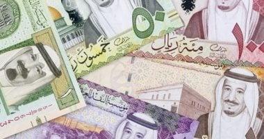 «تراجع ملحوظ» الريال السعودي يفقد 9 قروش في أسبوع.. نظرة على سعر اليوم الجمعة