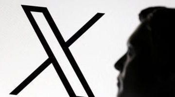 إيلون ماسك يعلن خطط X لعرض الإعلانات في ردود Grok