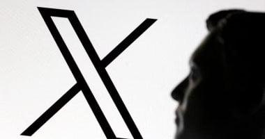 إيلون ماسك يعلن خطط X لعرض الإعلانات في ردود Grok