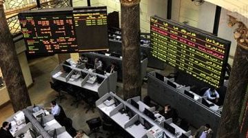 «انتعاش ملحوظ» 2.5 مليار جنيه صافي مشتريات العرب والأجانب تدعم بورصة مصر
