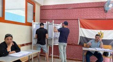 إقبال كثيف للناخبين على لجان انتخابات الشيوخ بمصر الجديدة والنزهة
