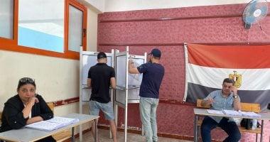 إقبال كثيف للناخبين على لجان انتخابات الشيوخ بمصر الجديدة والنزهة