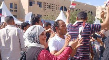زغاريد وأعلام مصر ترافق إقبال المواطنين على لجان انتخابات مجلس الشيوخ بأكتوبر