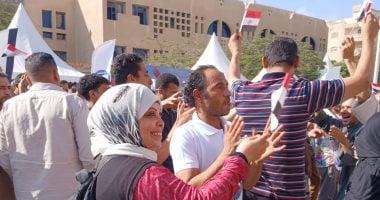 زغاريد وأعلام مصر ترافق إقبال المواطنين على لجان انتخابات مجلس الشيوخ بأكتوبر