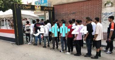 الشباب يتصدرون طوابير التصويت بانتخابات مجلس الشيوخ في الزيتون لليوم الثاني صور