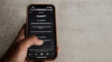 نصائح ChatGPT الطبية المضللة تعرض حياة مسن للخطر.. وتحذيرات من الاعتماد على الذكاء الاصطناعي في التشخيص