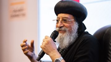 «حدث تاريخي» البابا تواضروس الثاني يشارك في انتخابات الشيوخ 2025 ويُدلي بصوته بالصور