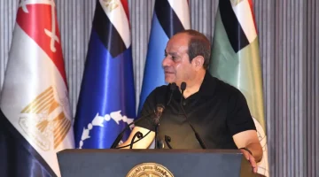 «رسائل قوية من الرئيس السيسي للمواطنين»: لا توجد دولة قادرة على هزيمة شعبها