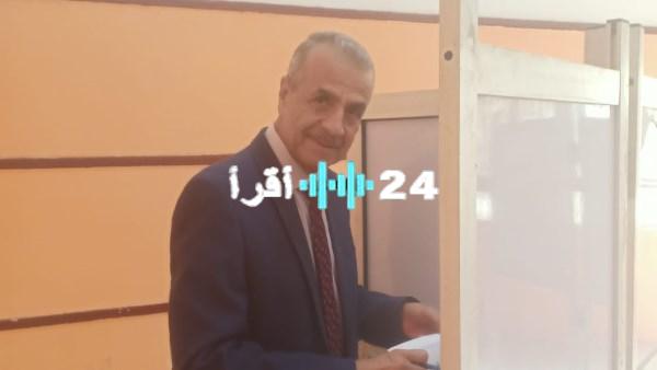 «مشاركة وطنية» رئيس “الإحصاء” يدلي بصوته في انتخابات مجلس الشيوخ 2025