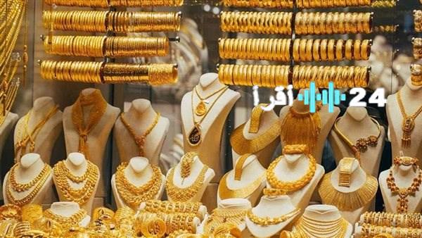 هبوط الذهب محليًا وعالميًا بعد إقالة ترامب مسؤولًا بالفيدرالي وتصاعد التوترات