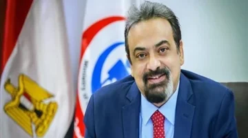 «صحة في منزلك» حسام عبد الغفار يطلق أول مشروع للرعاية الصحية المنزلية في مصر