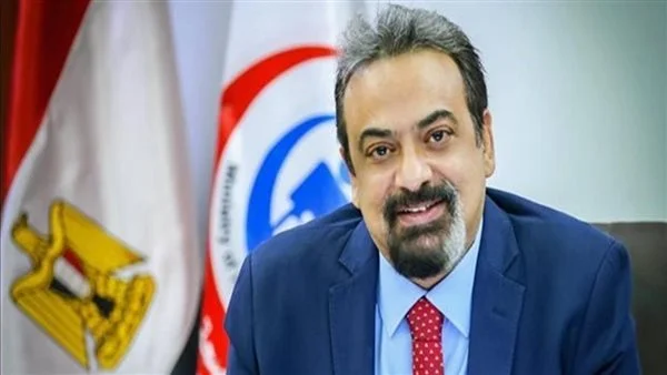 «صحة في منزلك» حسام عبد الغفار يطلق أول مشروع للرعاية الصحية المنزلية في مصر
