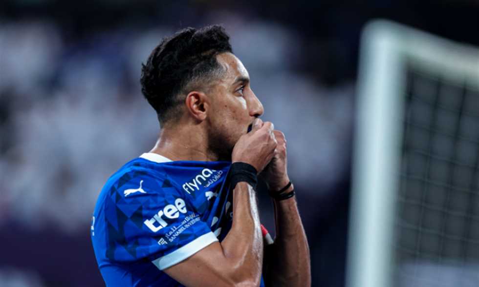 «عودة قوية» الهلال يعلن عودة سالم الدوسري لتدريباته