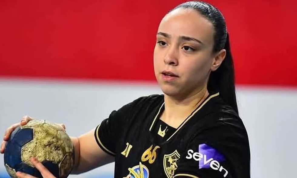 «ضربة قوية للأحمر» الأهلي يضم سهيلة خالد نجمة الزمالك السابقة لكرة اليد