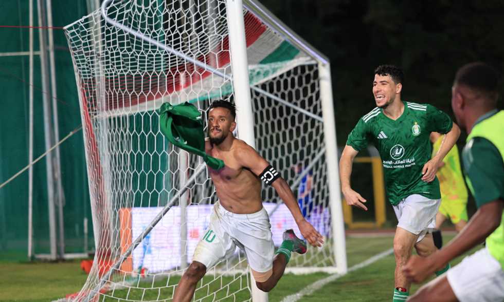 «إنجاز تاريخي» حسام البدري يقود أهلي طرابلس للقب الدوري الليبي للمرة الـ 14
