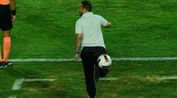 «تقديرًا للأداء» مكي يثني على لاعبي فريقه عقب مواجهة الزمالك رغم مرارة الهزيمة أمام زد