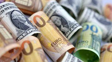 «تذبذب مستمر» الجنيه يتأرجح أمام العملات الأجنبية في البنك المركزي اليوم