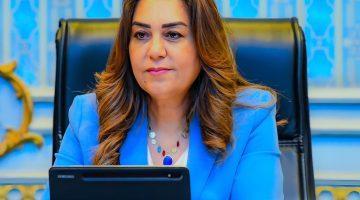 «تطوير رقمي شامل» وزيرة التنمية المحلية تعلن انطلاق توريد التجهيزات التكنولوجية للمجمعات بالتعاون مع الاتصالات بتكلفة 423 مليون جنيه