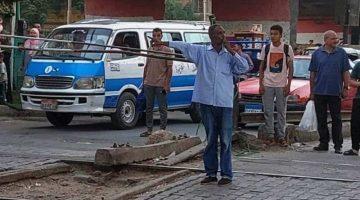 «تقديرًا لشجاعته» وزير النقل يكرم عامل مزلقان السادات في بني سويف بعد تصديه البطولي للحادث