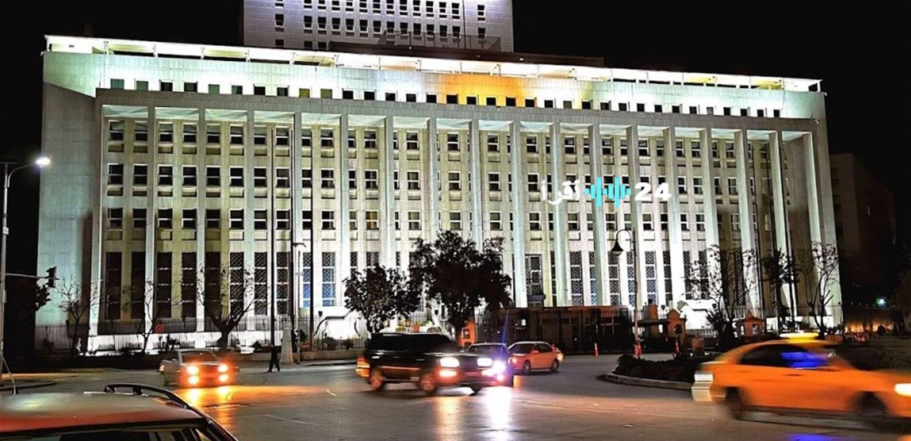 «مفاجأة في الأفق» حاكم مصرف سوريا المركزي يكشف عن خطط لإصدار عملة جديدة