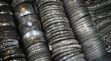 أسعار الفضة تحير الأسواق الأحد 10 أغسطس 2025.. إلى أين تتجه الأسعار؟