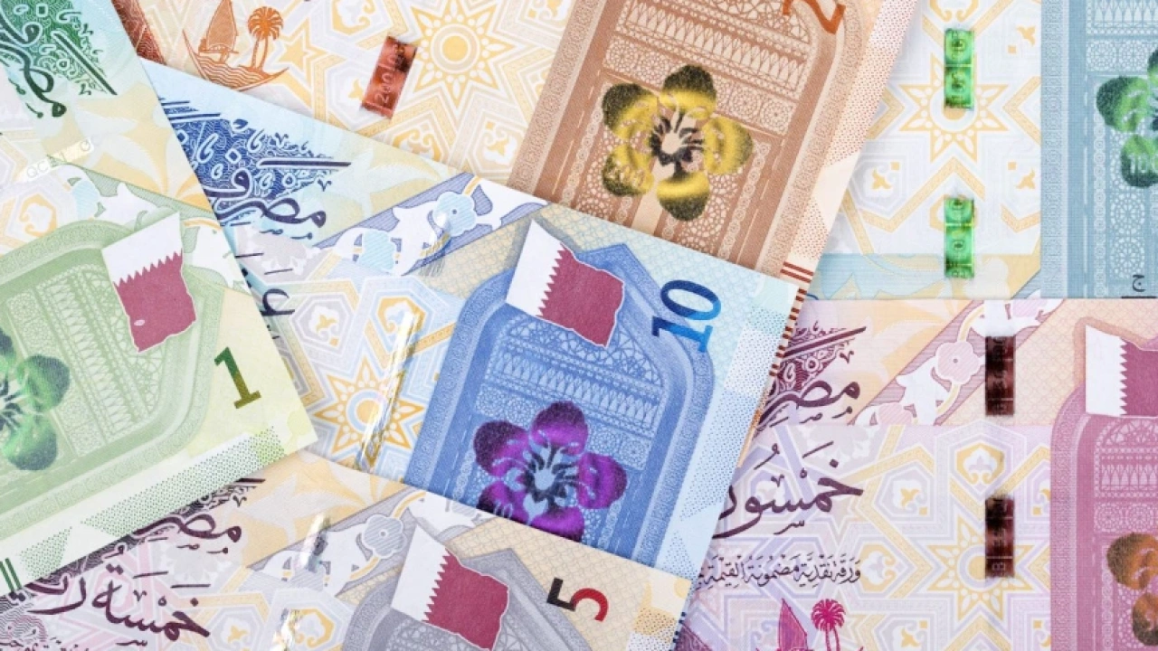 سعر الريال القطري يتأرجح في البنوك المصرية اليوم 17 أغسطس 2025