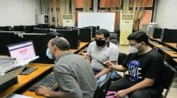«دليل شامل» تنسيق الجامعات لخريجي دبلوم التجارة 2025 كليات ومعاهد متاحة بعد 3 سنوات