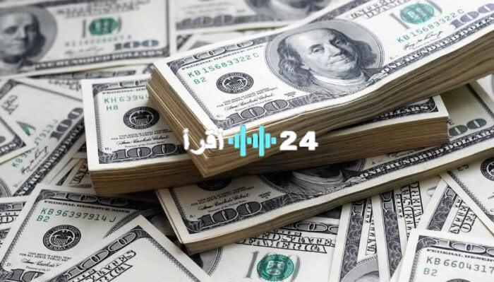 «تذبذب مستمر».. الدولار يواصل تقلباته في تعاملات المساء اليوم الأحد 3 أغسطس 2025