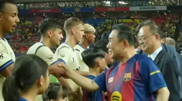 «مفاجأة مدوية!»: مباراة برشلونة وسيول تشهد أحداثًا غير مألوفة تهزّ الأوساط الرياضية