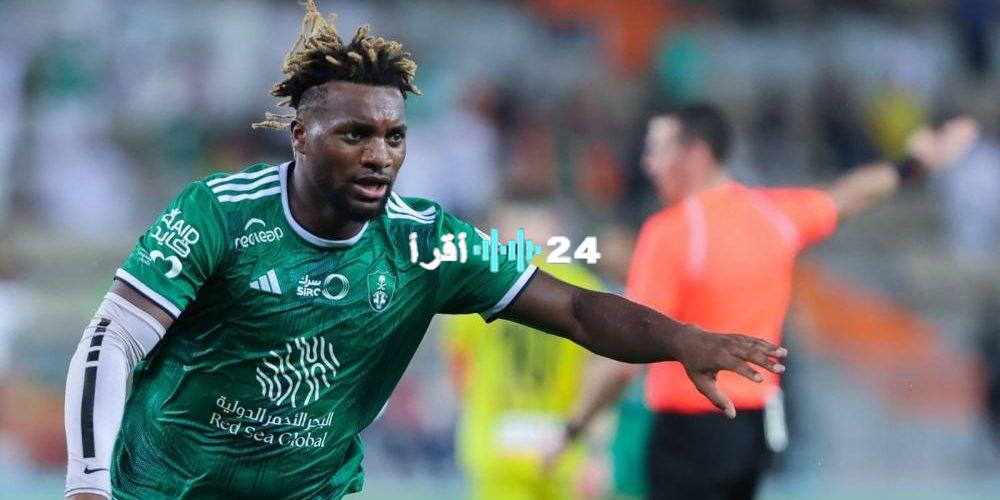 «ضربة موجعة» سانت ماكسيمان يغادر معسكر الأهلي السعودي بشكل مفاجئ: ما الأسباب الحقيقية؟