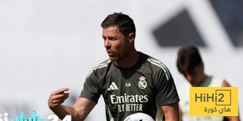 ألونسو يواجه تحدياً ثلاثياً في ريال مدريد: فينيسيوس، مبابي، والتكتيك المناسب