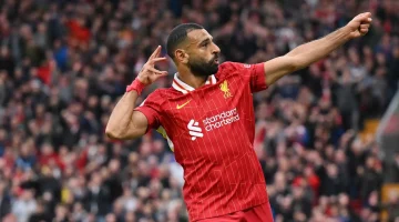 «هدف تاريخي يقترب» محمد صلاح على أعتاب كتابة فصل جديد في سجل هدافي الدوري الإنجليزي