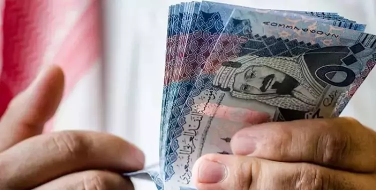 «تذبذب مستمر» سعر الريال السعودي مقابل الجنيه المصري في البنك الأهلي والبنوك الأخرى اليوم السبت 16 أغسطس 2025
