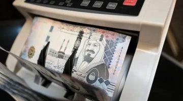 «تذبذب طفيف» سعر الريال السعودي مقابل الجنيه المصري في البنوك المحلية اليوم الأربعاء