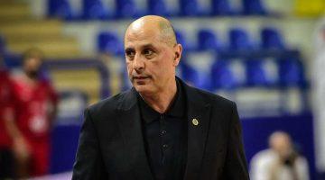 «نهاية حقبة» عمر يعلن رحيله عن تدريب الاتحاد وأبو الخير يخلفه مؤقتًا