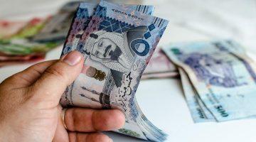 «فرصة ذهبية» احصل على تمويل فوري بقيمة 250 ألف ريال بدون اشتراط تحويل الراتب وبأقل الإجراءات