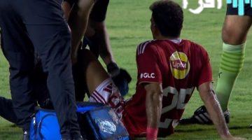 «ضربة موجعة» نجم الأهلي زيزو يغادر مباراة إنبي مصابًا في الدوري