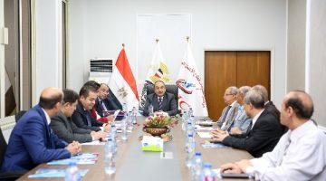 «تطوير شامل» الشيمي يطلق خطة استراتيجية للنهوض بمركز معلومات قطاع الأعمال