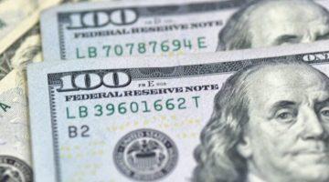 سعر الدولار اليوم استقرار مقابل الجنيه في البنوك وشركات الصرافة