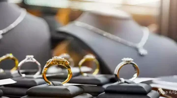 تراجع أسعار الذهب في مصر خلال تعاملات منتصف يوم السبت وعيار 21 ينخفض