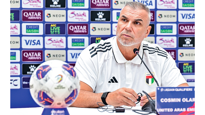 كوزمين أولاريو مدربًا لمنتخب الإمارات في كأس العرب